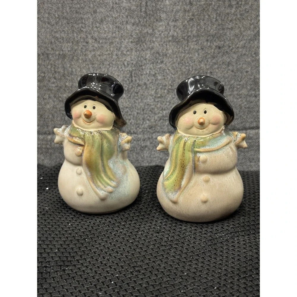 Vintage Kirklands Potters Garden Ceramic Christmas Snowman Salt & Pepper Shakers